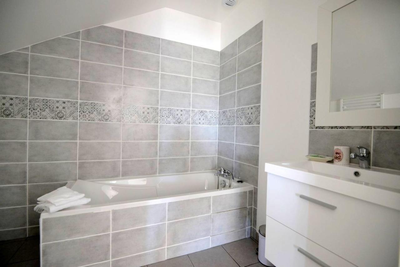 Les 4 Saisons Piscine Interieure Apartman Mer Kültér fotó